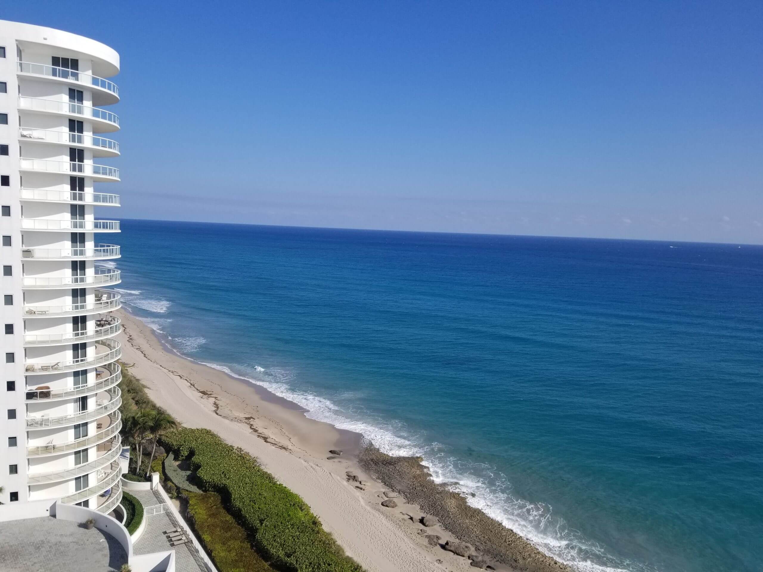 Why Sliding Doors Fail Faster in Florida